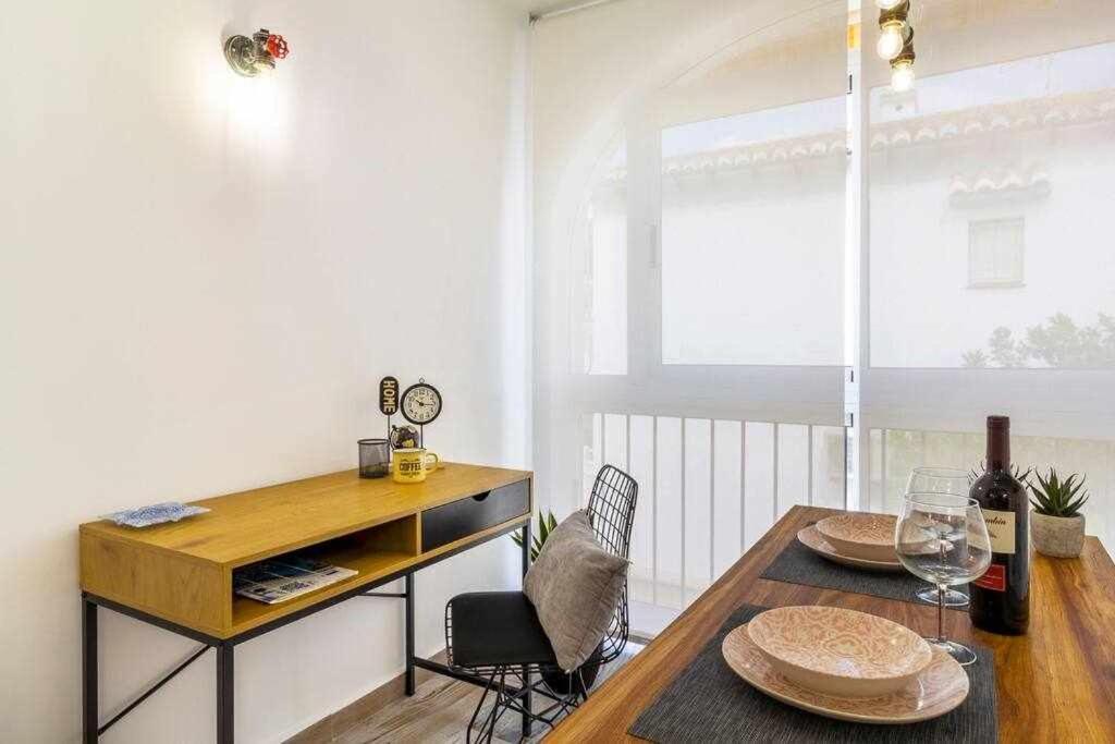Bungalow Pink Palm Beach Torrevieja Ngoại thất bức ảnh